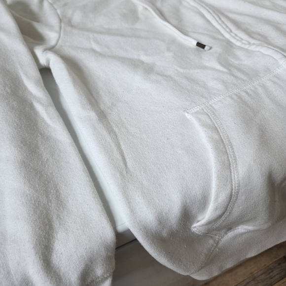 Sweater - Picture 3 of 4